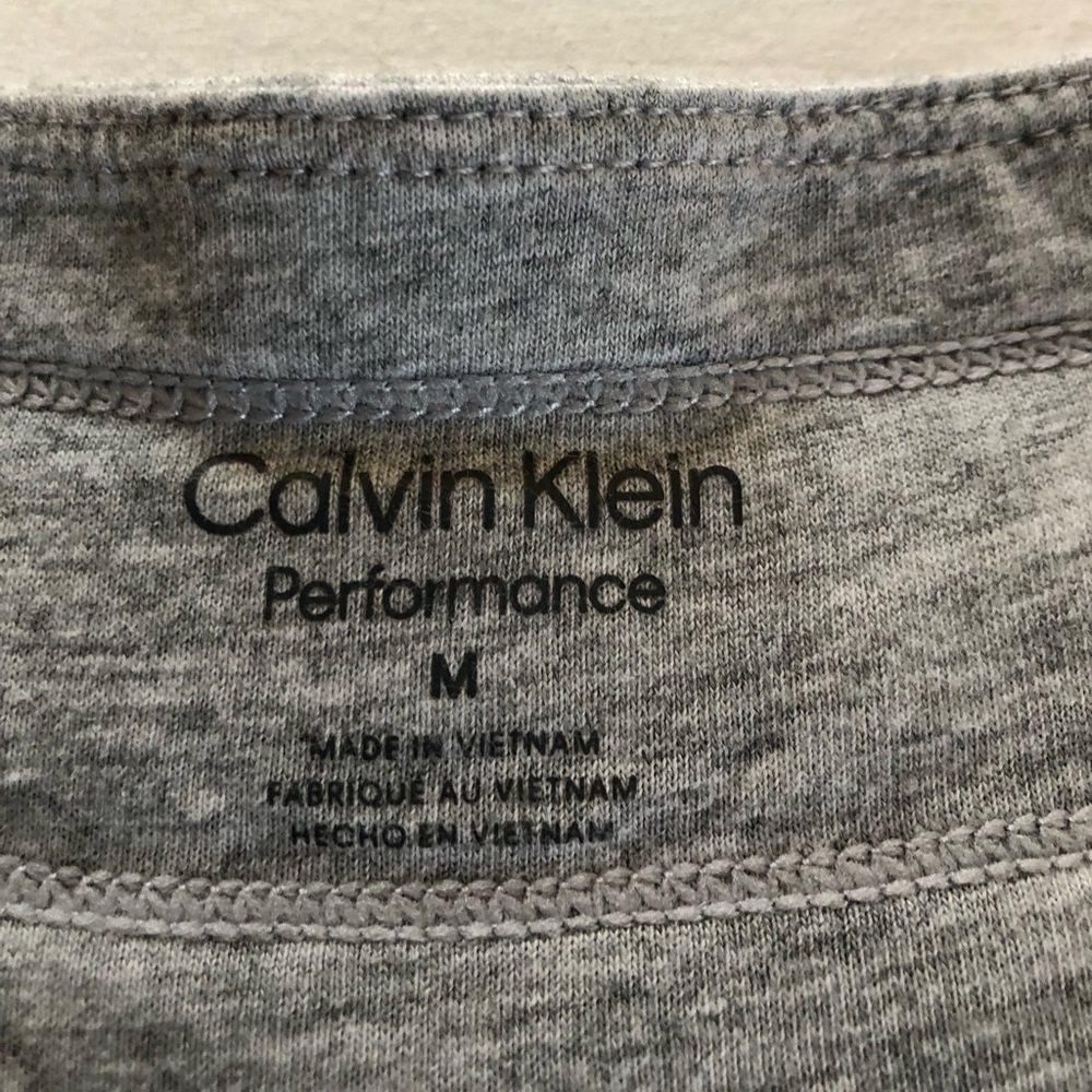 Calvin Klein Performance Shorts. Excellent Condition. - Picture 5 of 6